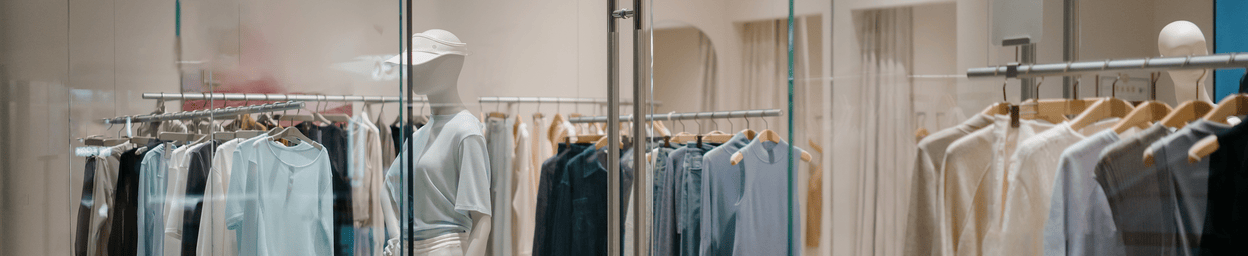 Touchscreens for retail environments